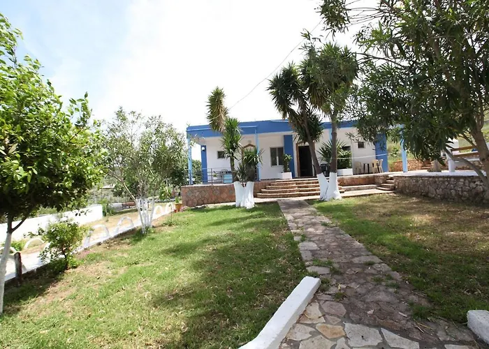 Green Garden Holiday